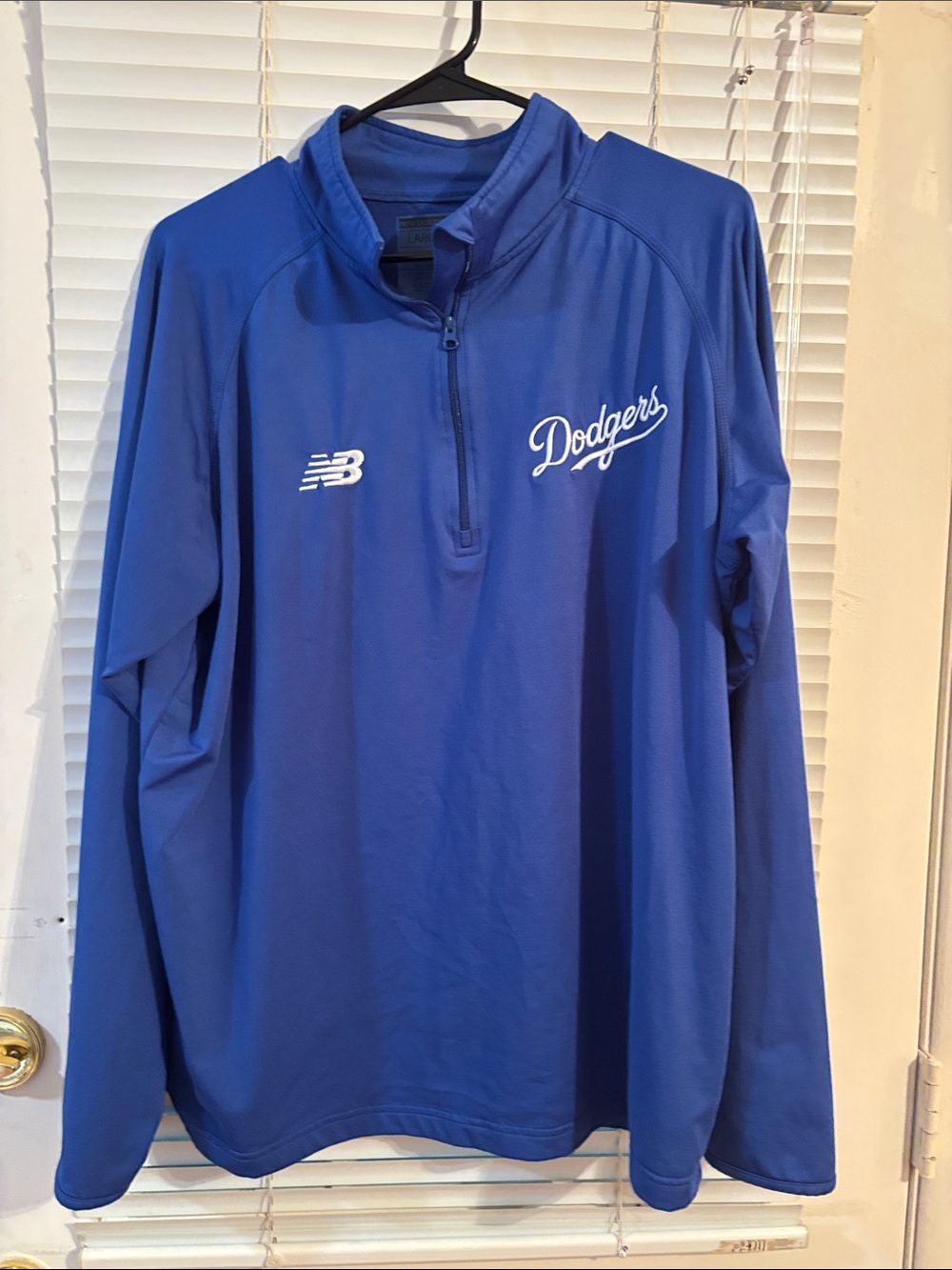 Los Angeles Dodgers Men’s Long-Sleeve Pullover - New Balance - Size Large